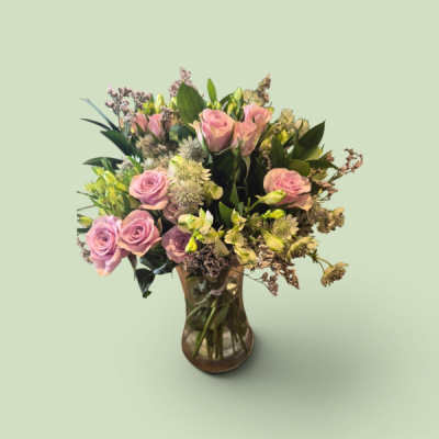 Sweet Vase - A graceful vase arrangement in soft pink, cream and fresh green tones for a delicate and elegant display.